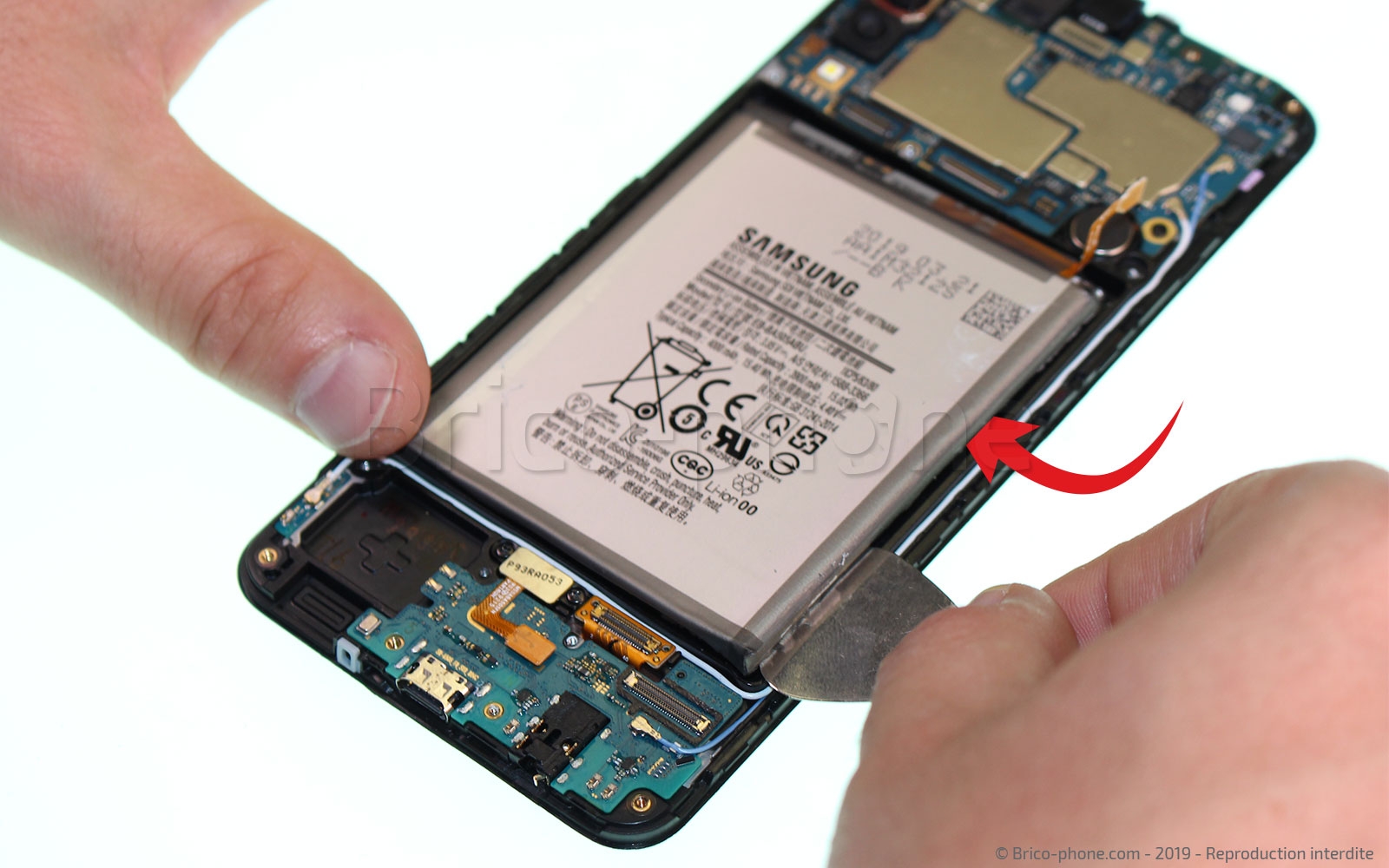 Changement de batterie sur Galaxy A50 photo 1