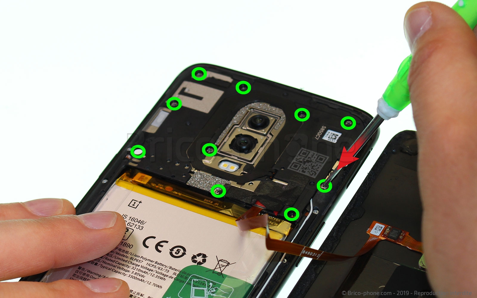 Changement de la vitre arrière sur OnePlus 6 photo 1