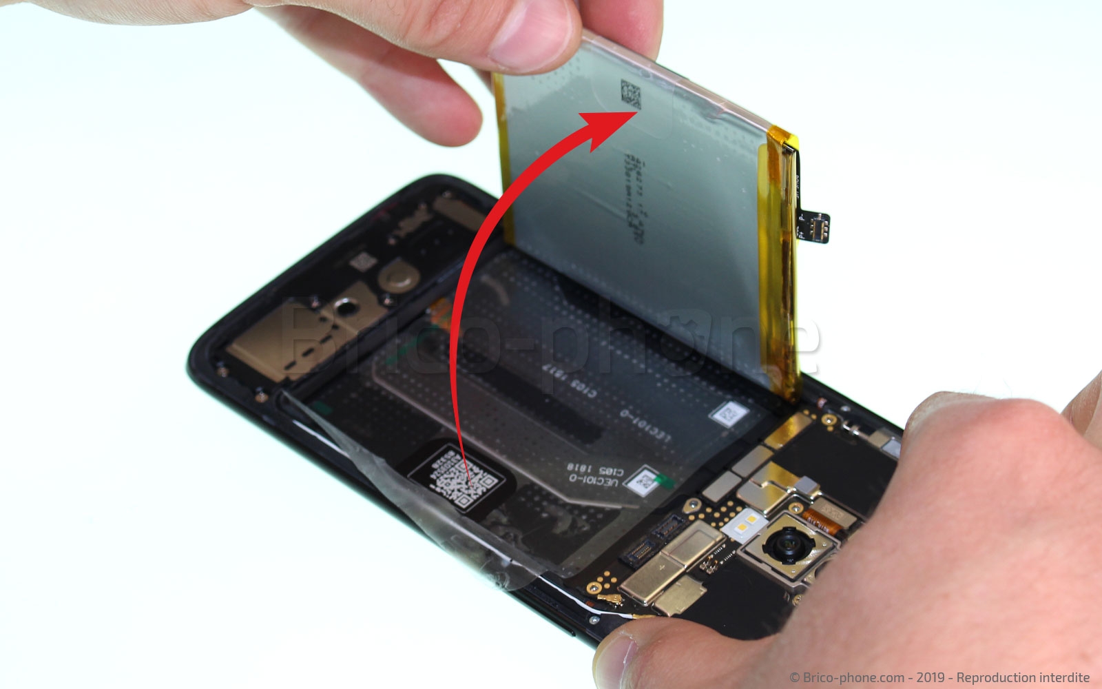 Changement de batterie sur OnePlus 6 photo 3