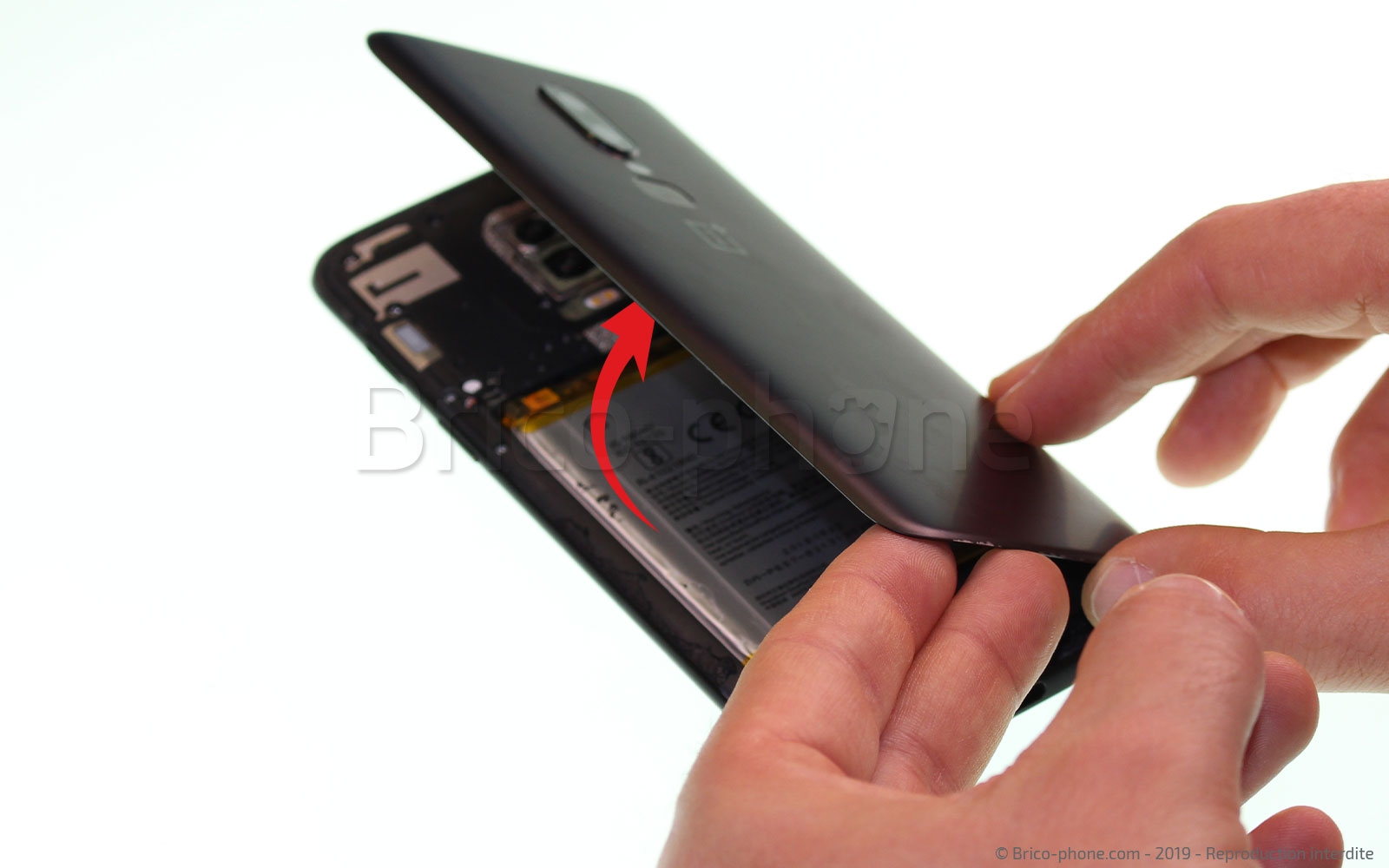 Changement de batterie sur OnePlus 6 photo 2