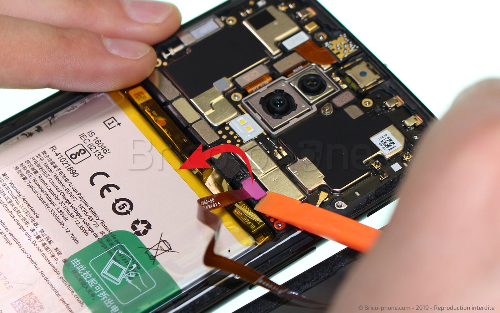 Changement du connecteur de charge sur OnePlus 6 photo 2