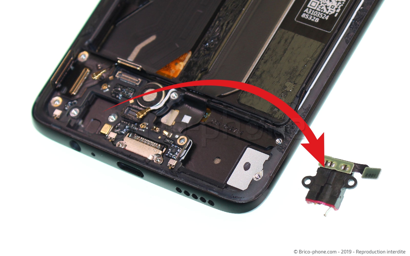 Changement du connecteur de charge sur OnePlus 6 photo 3