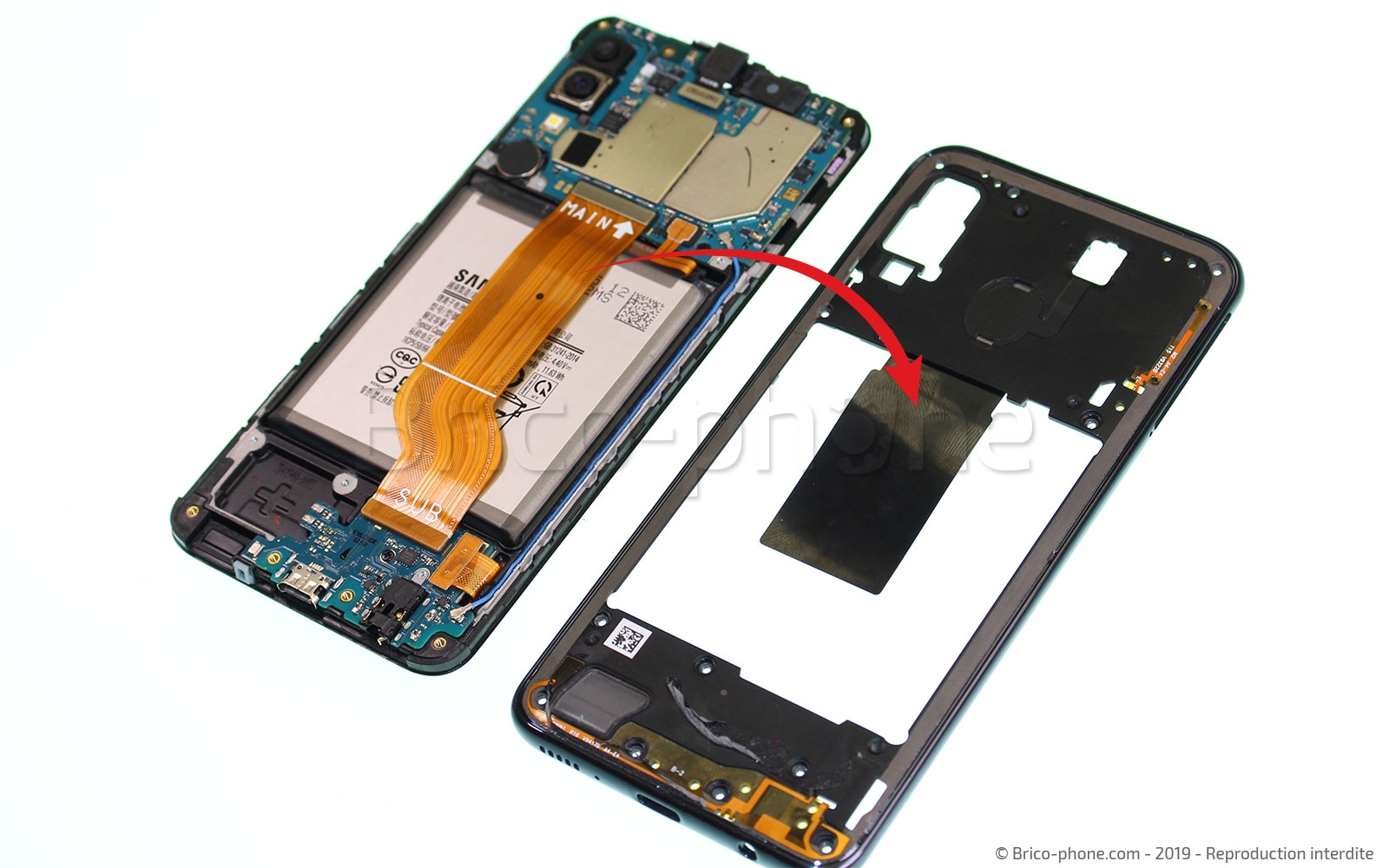 Changement de batterie sur Galaxy A40 photo 4