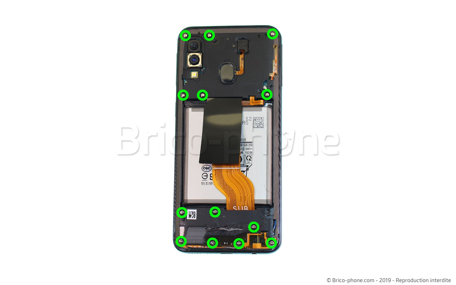 Changement de batterie sur Galaxy A40 photo 1