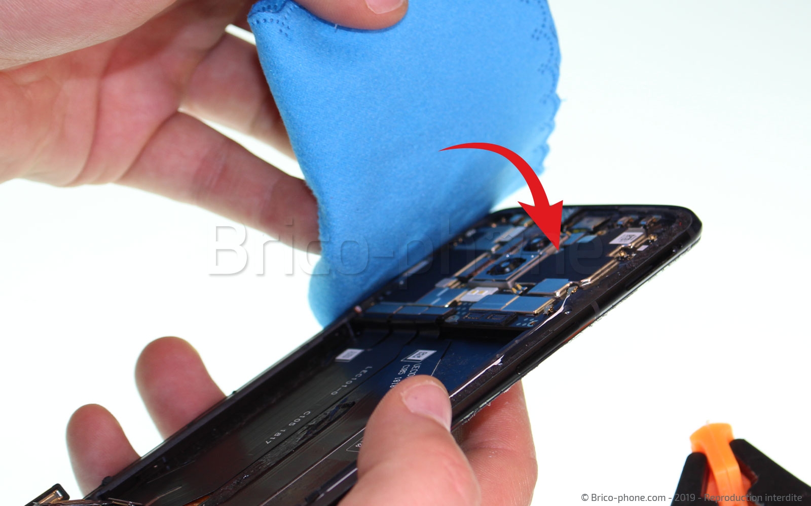 Changement d'écran vitre et LCD sur OnePlus 6 photo 1