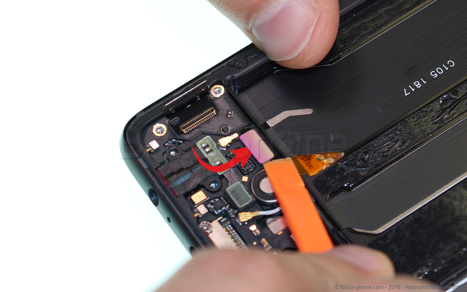 Changement d'écran vitre et LCD sur OnePlus 6 photo 2