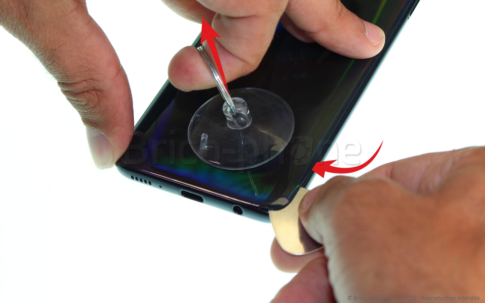 Changement de la vitre arrière sur Galaxy A40 photo 3