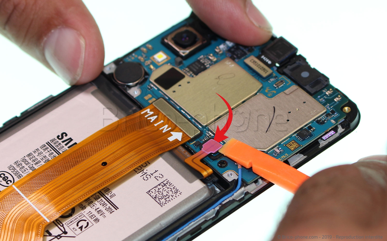 Changement de dock sur Galaxy A40 photo 1