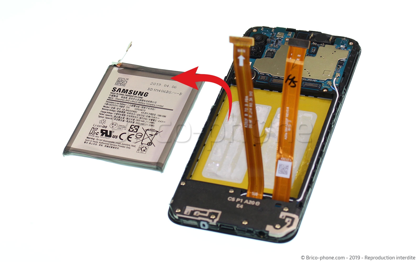 Démontage complet sur Galaxy A20e photo 4