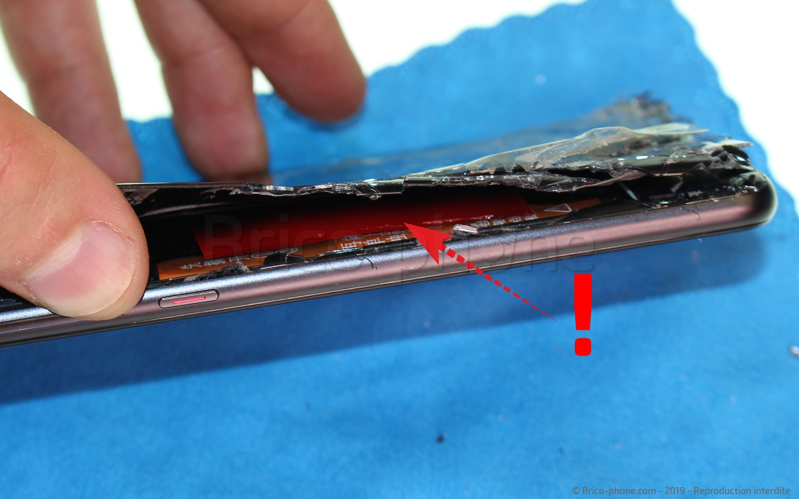 Changement de Vitre Arrière sur P30 photo 4