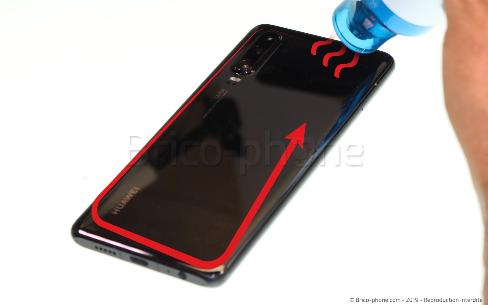 Changement du connecteur de charge sur P30 photo 2