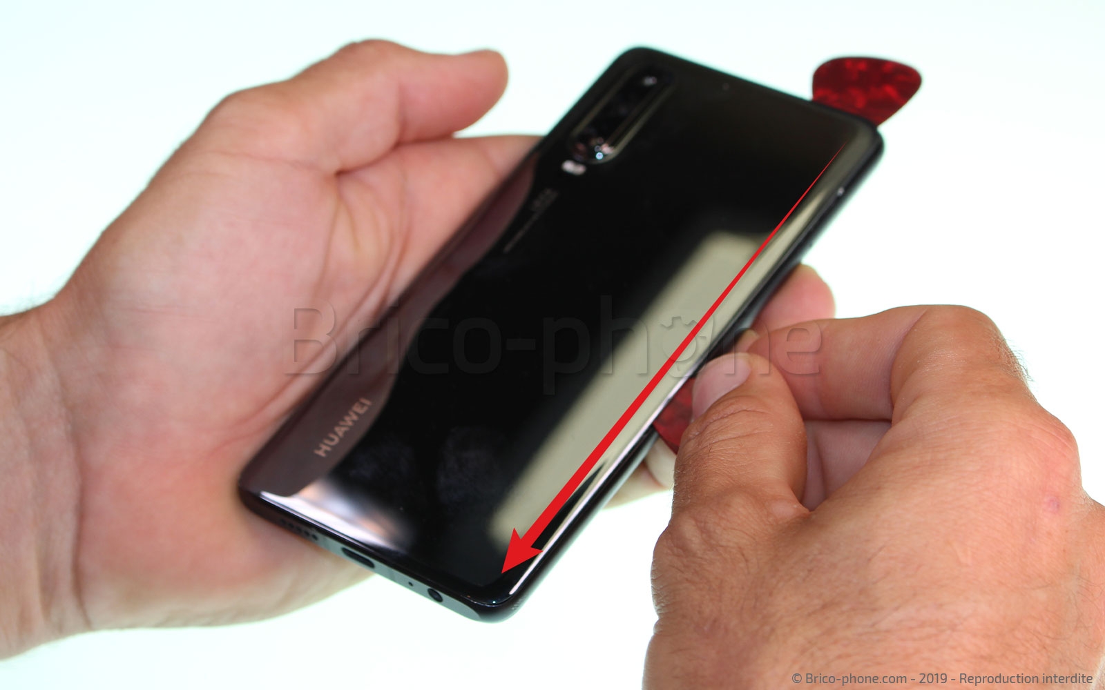 Changement du connecteur de charge sur P30 photo 1