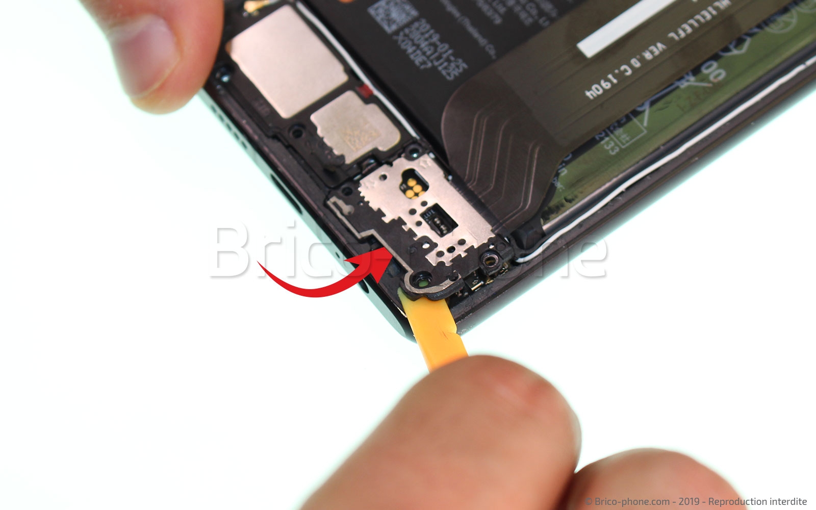 Changement du connecteur de charge sur P30 photo 2