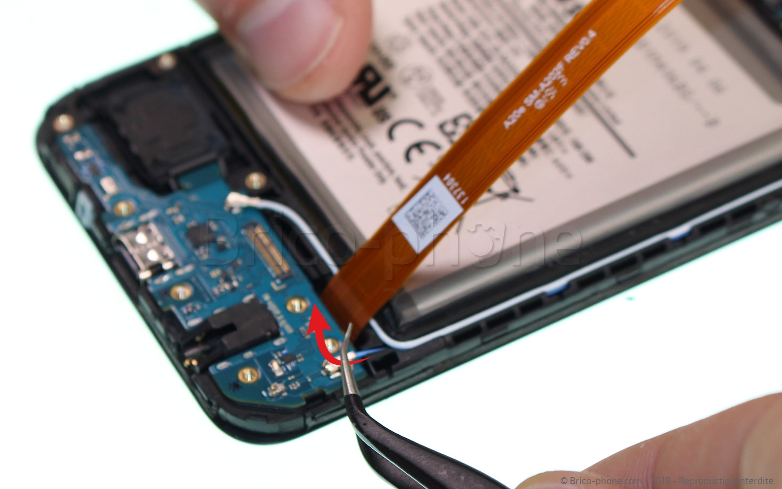 Changement de bloc écran sur Galaxy A20e photo 1