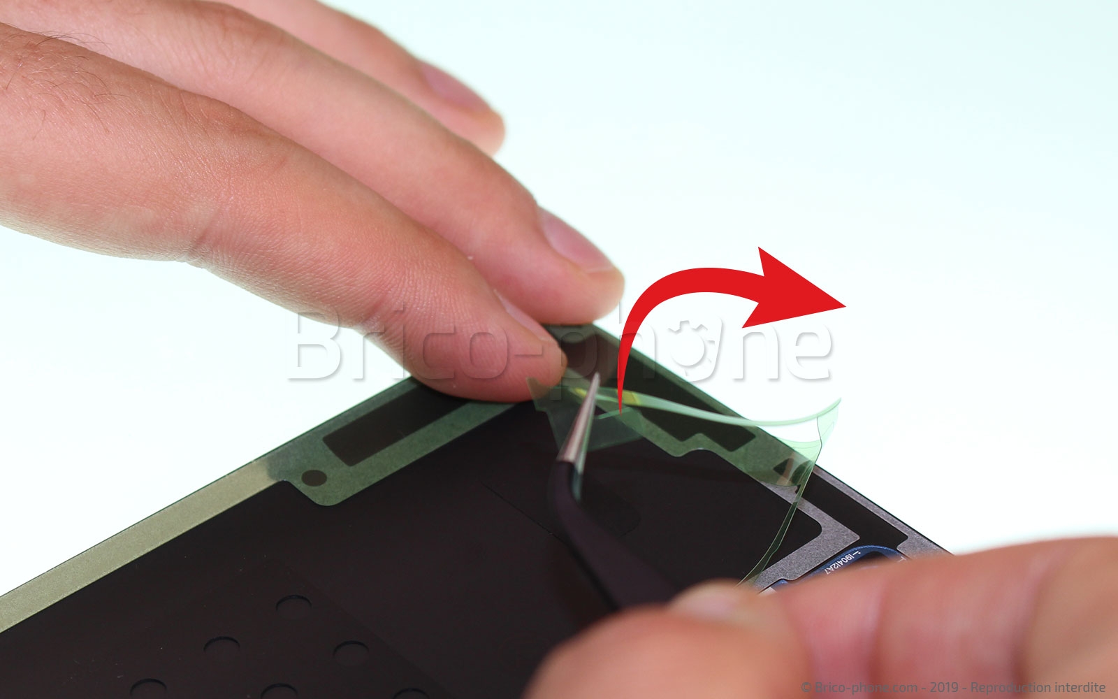 Changement de vitre arrière sur Galaxy A70 photo 1