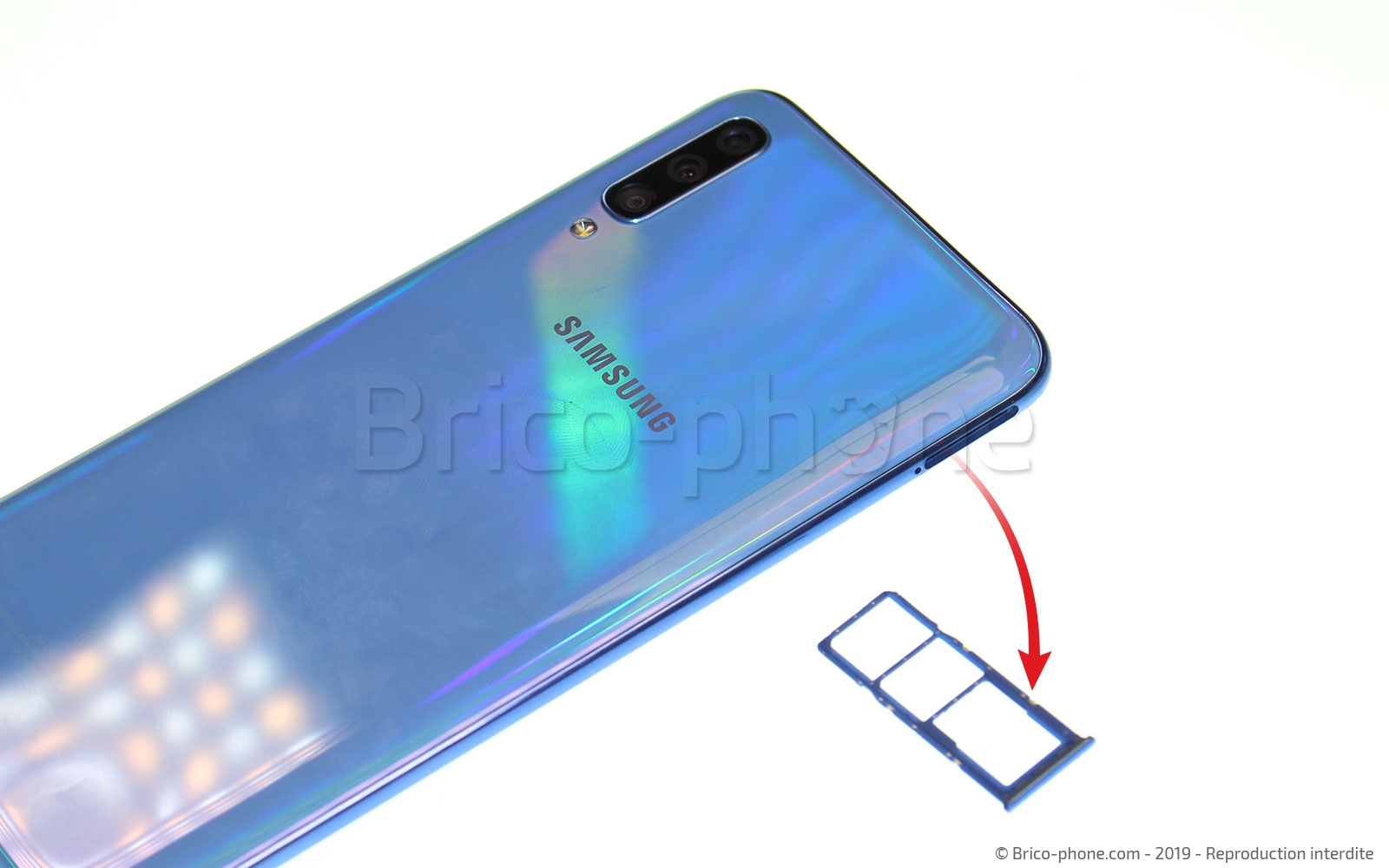 Changement de vitre arrière sur Galaxy A70 photo 4