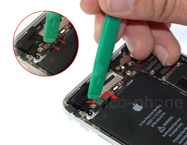 Changement d'antenne WiFi sur iPhone 6 Plus photo 1