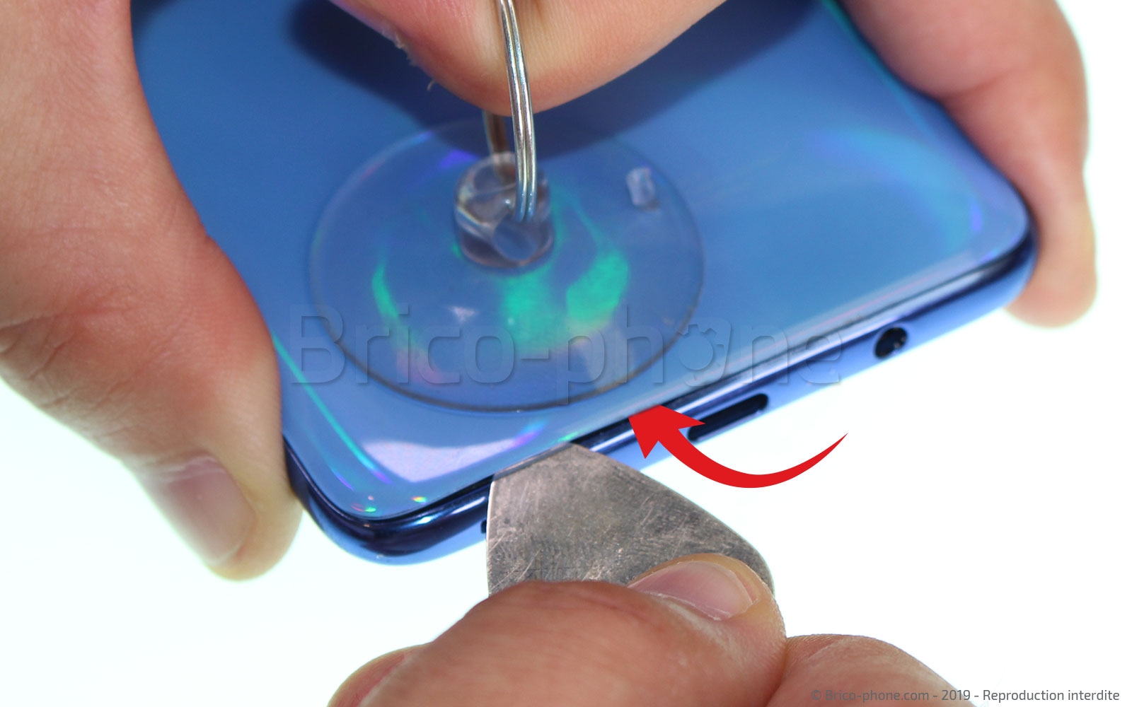 Changement de connecteur de charge sur Galaxy A70 photo 2