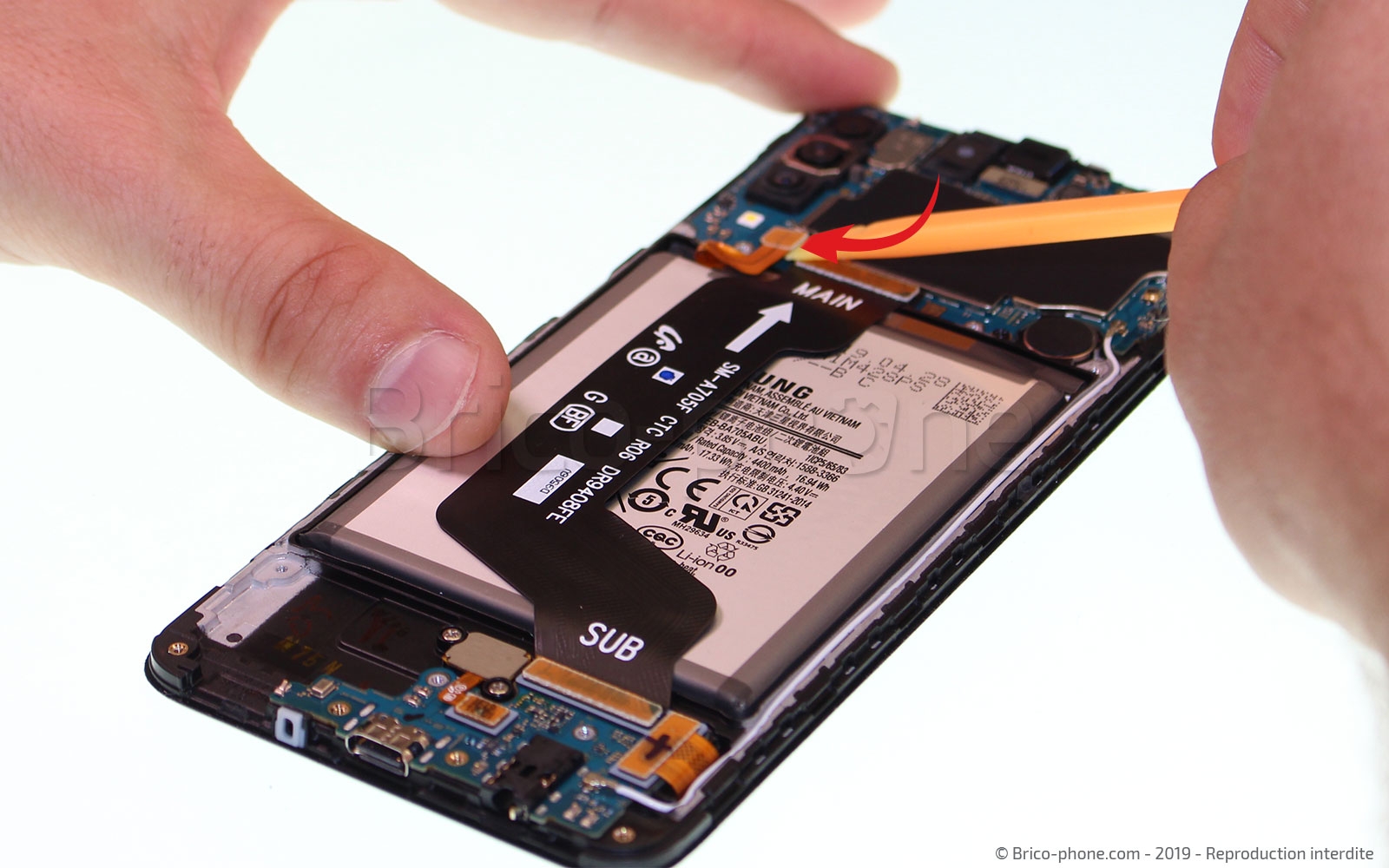 Changement de connecteur de charge sur Galaxy A70 photo 1