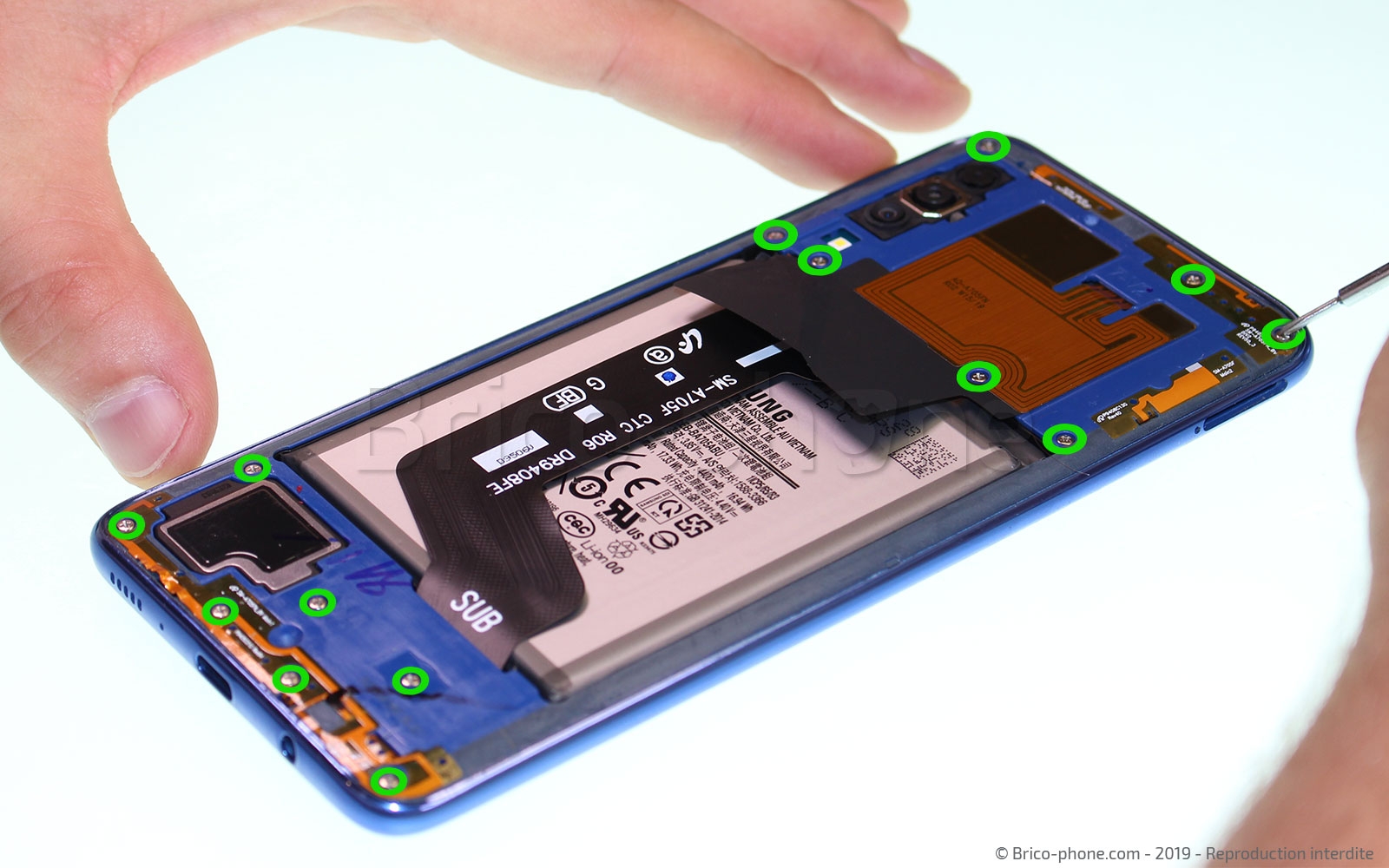 Changement de connecteur de charge sur Galaxy A70 photo 1