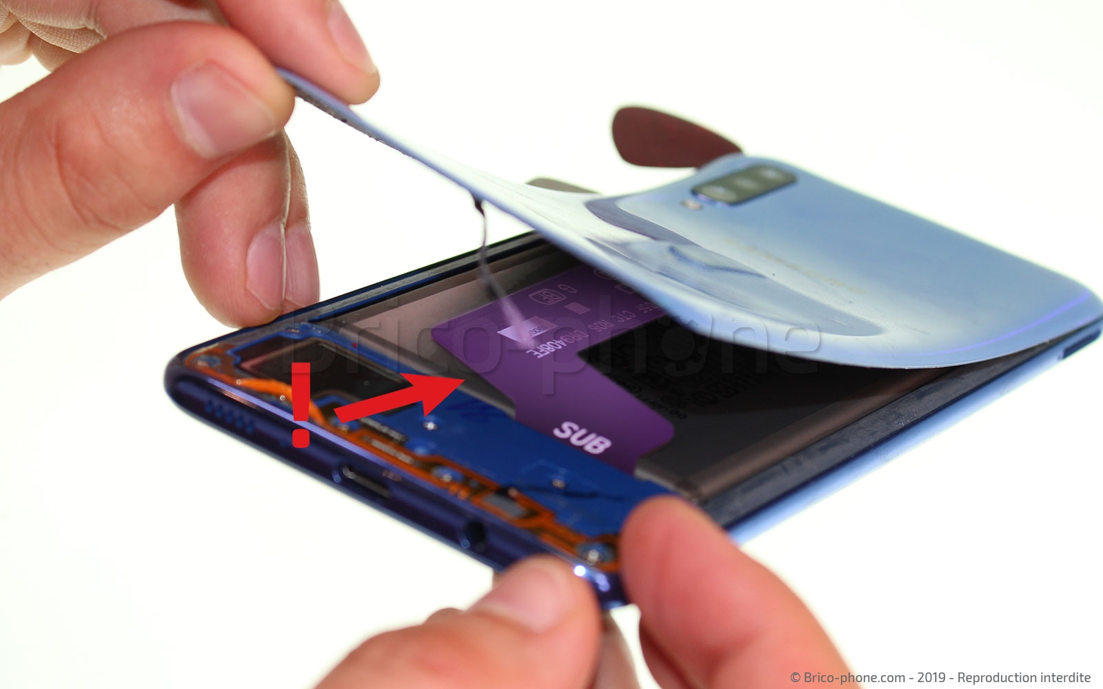 Changement de connecteur de charge sur Galaxy A70 photo 2