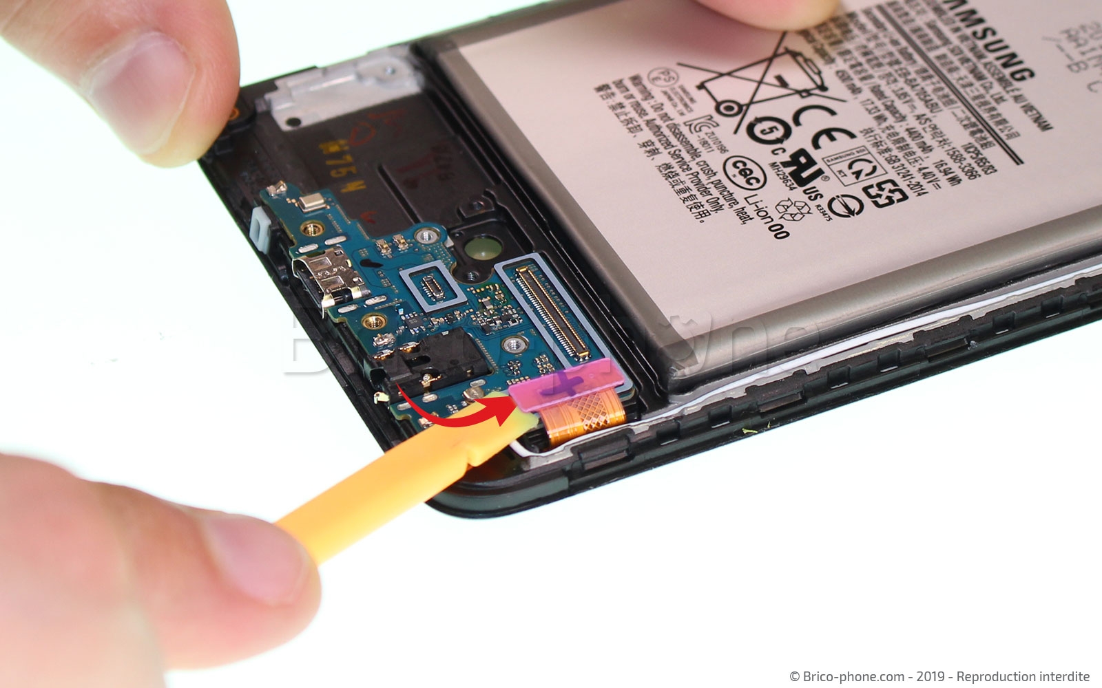 Changement de bloc écran sur Galaxy A70 photo 2