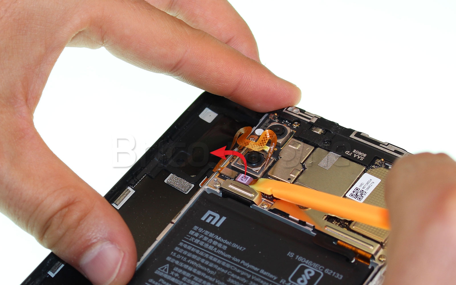 Changement de coque arrière sur Mi A2 Lite photo 1