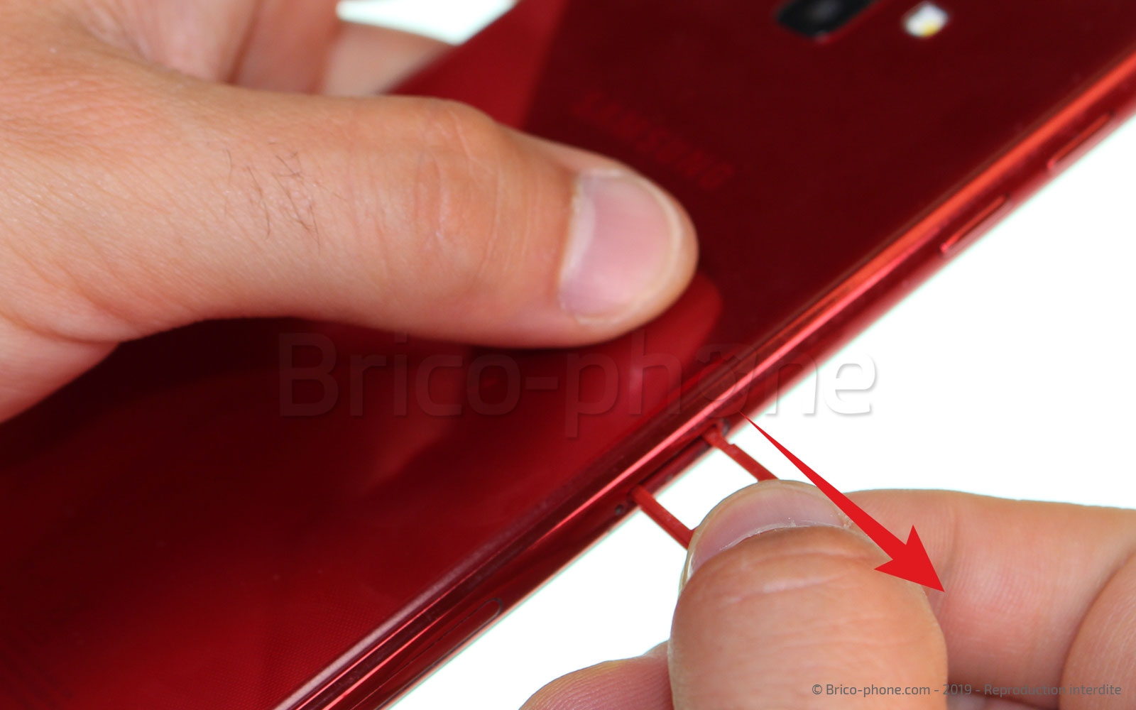 Changement de coque arrière sur Galaxy J6 Plus photo 2