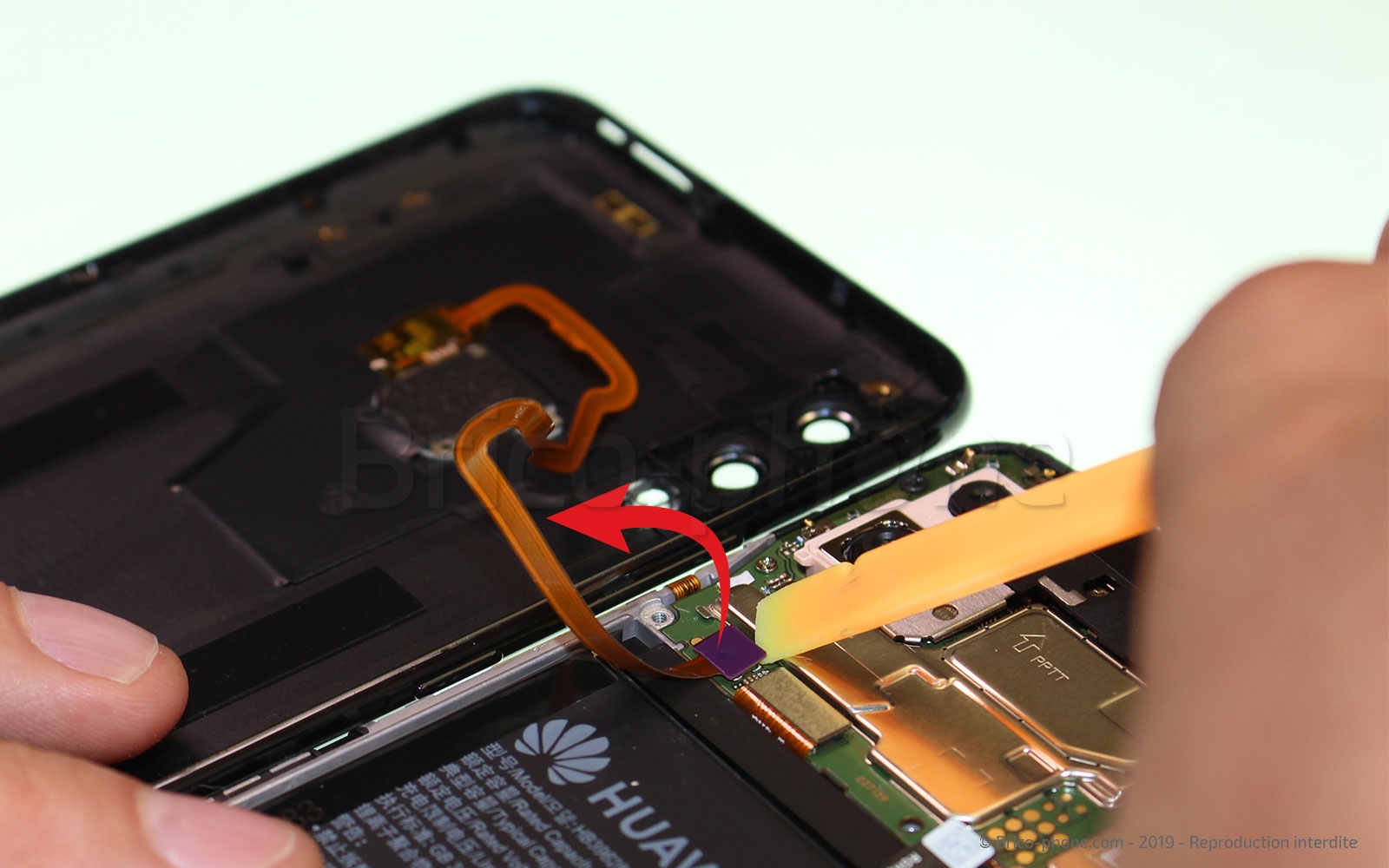 Changement de batterie sur P Smart 2019 photo 2