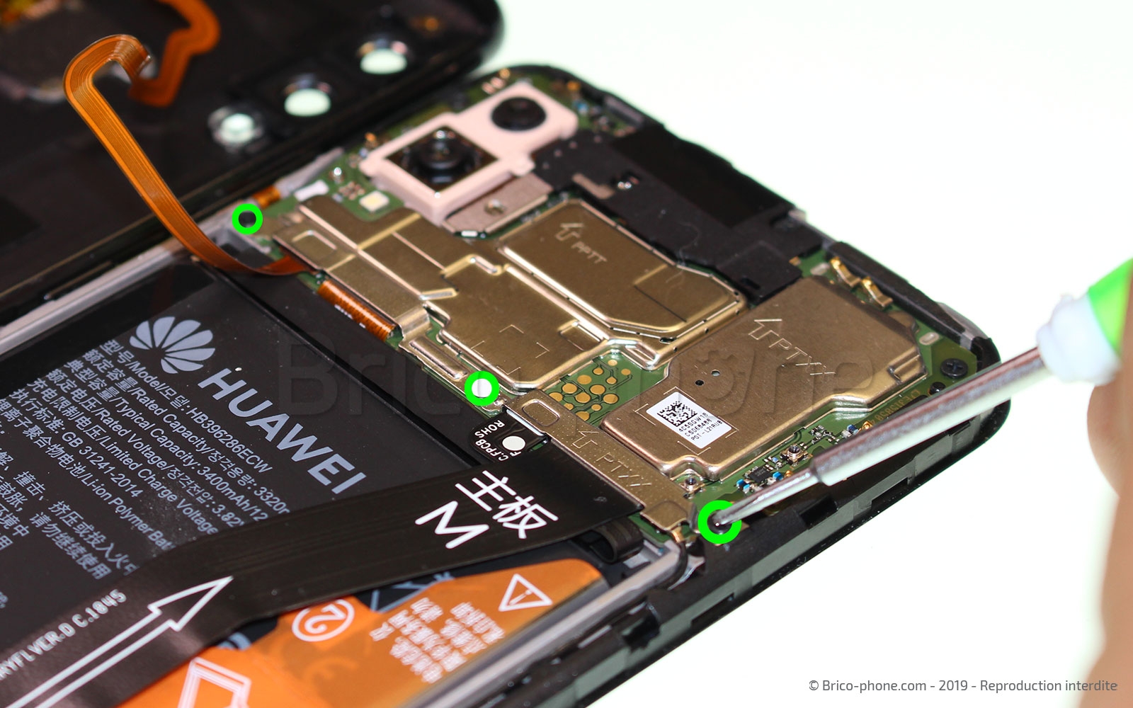 Changement d'écran vitre et LCD sur P Smart 2019 photo 1