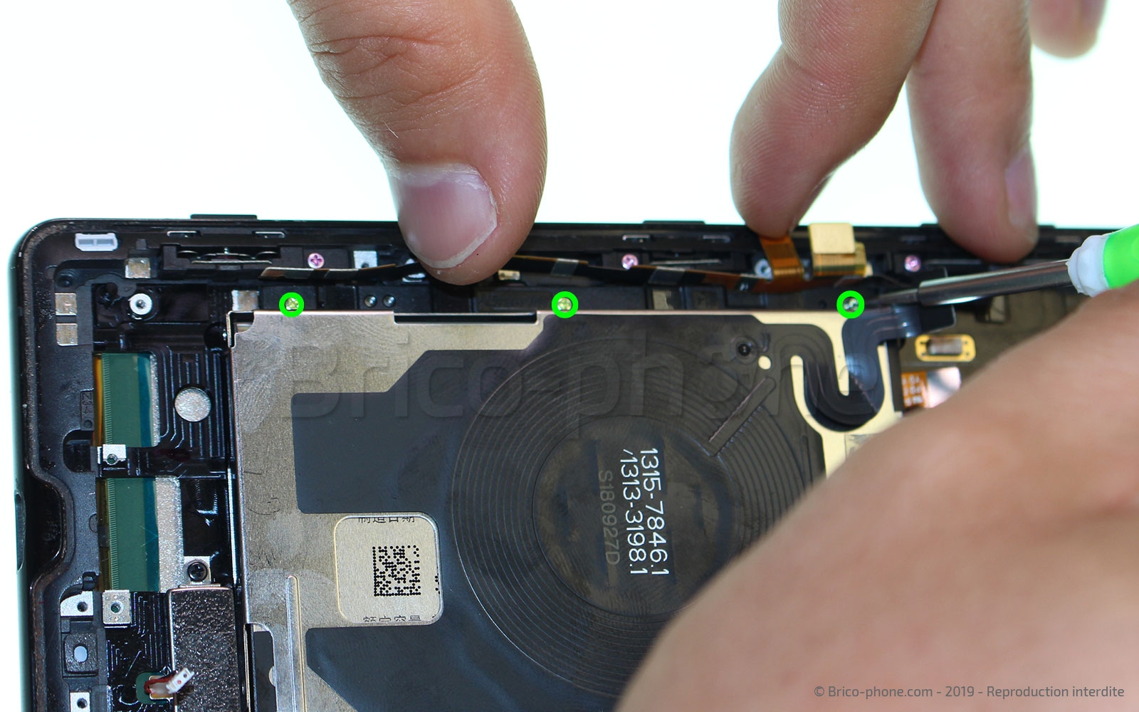 Démontage complet sur Xperia XZ3 photo 4