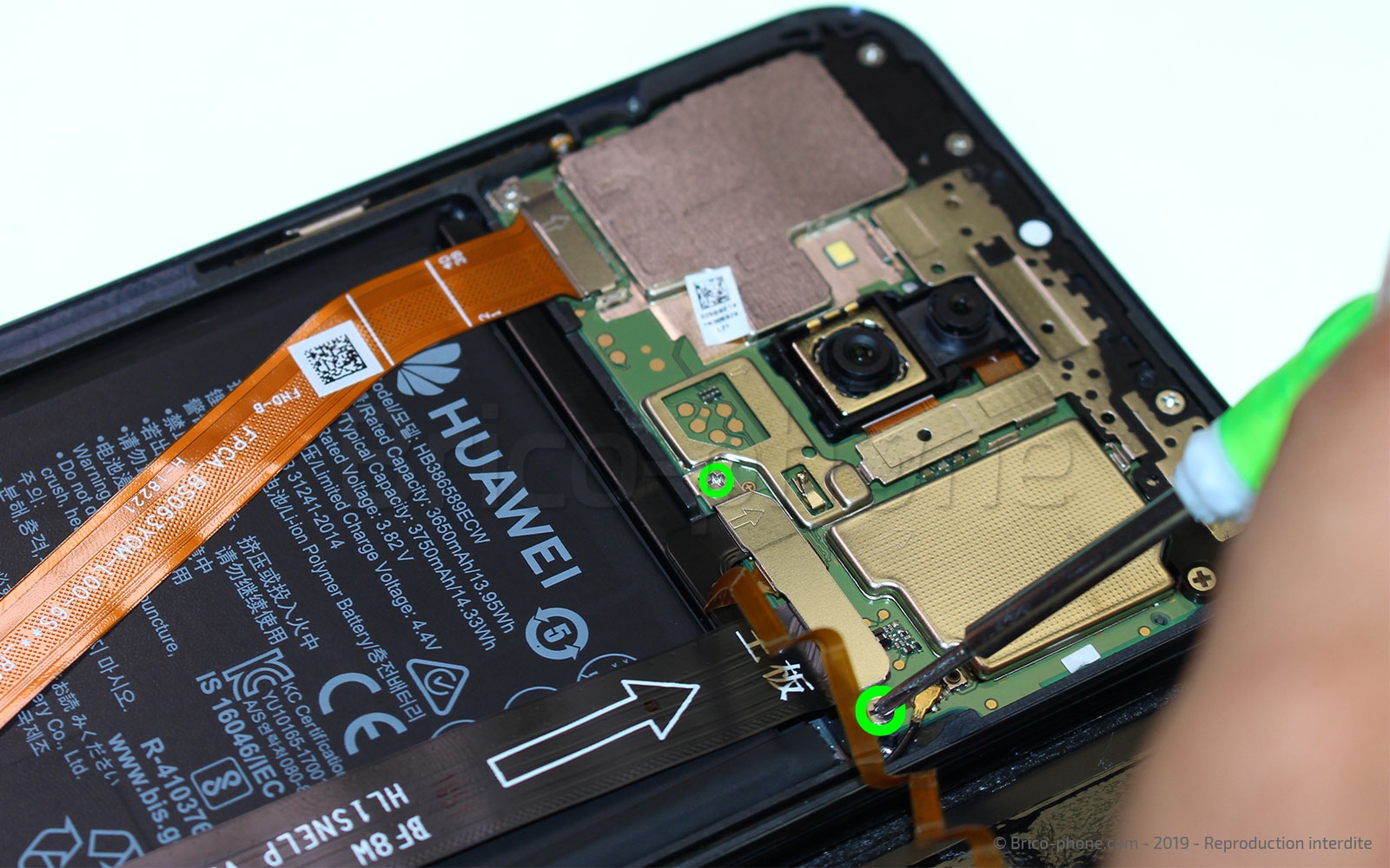 Changement de connecteur de charge sur Mate 20 Lite photo 1