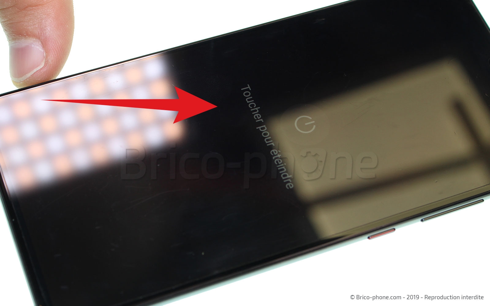 Changement de coque arrière sur Mate 20 photo 3