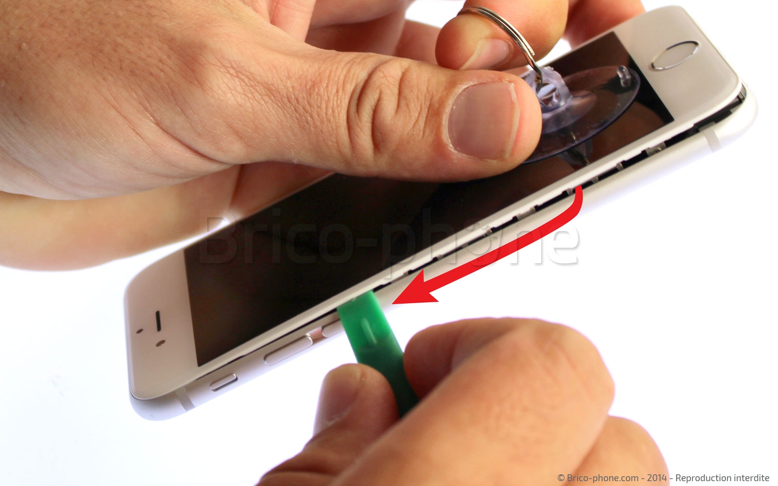 Changement du connecteur de charge sur iPhone 6 photo 1