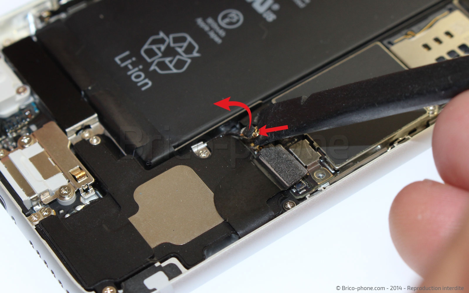 Changement du connecteur de charge sur iPhone 6 photo 3