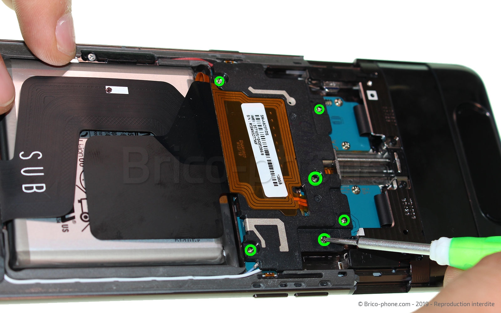 Changement de Batterie sur Galaxy A80 photo 1