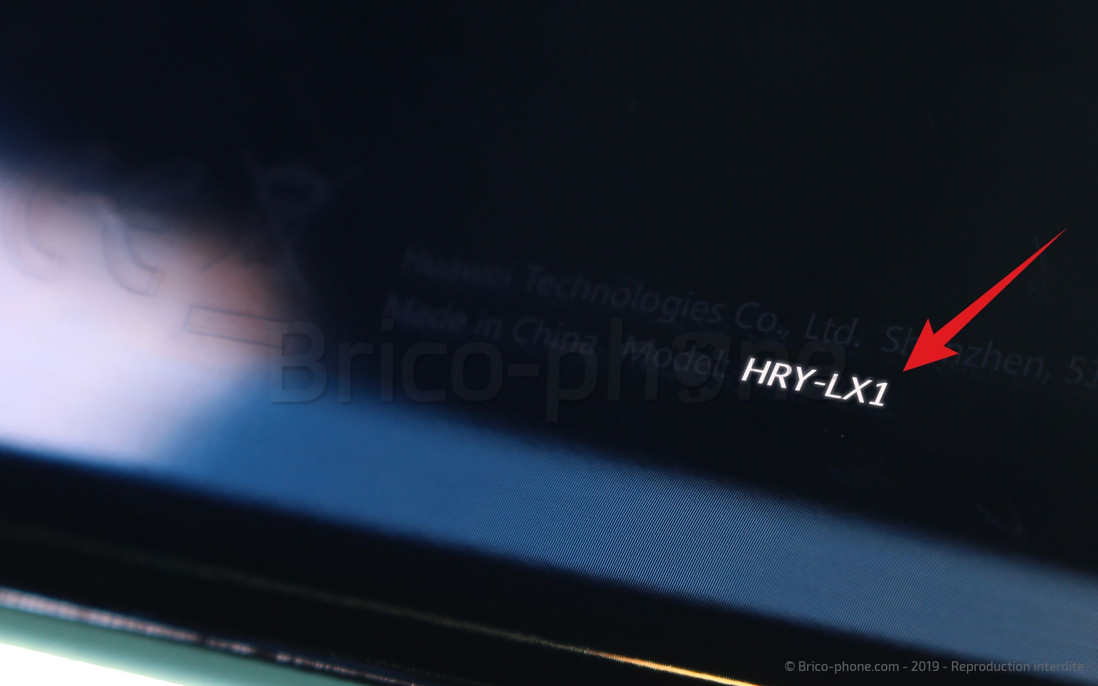 Changement de bloc écran (vitre + LCD) sur Honor 10 Lite photo 1