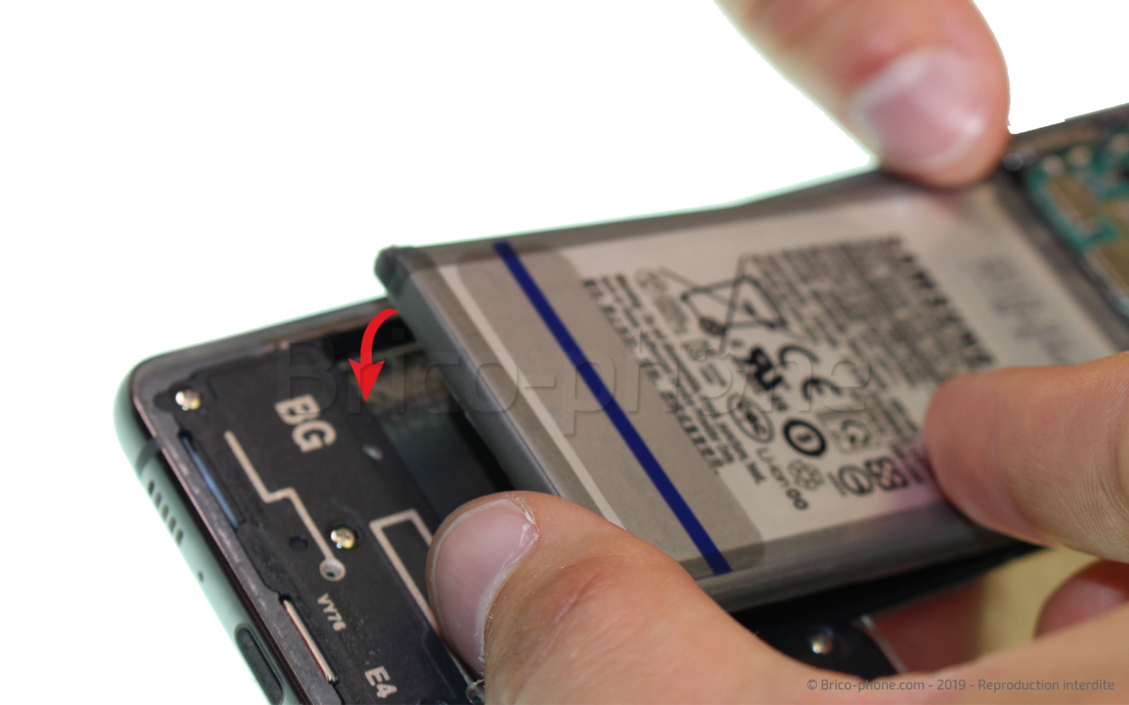 Changement de batterie sur Galaxy S10 Plus photo 3
