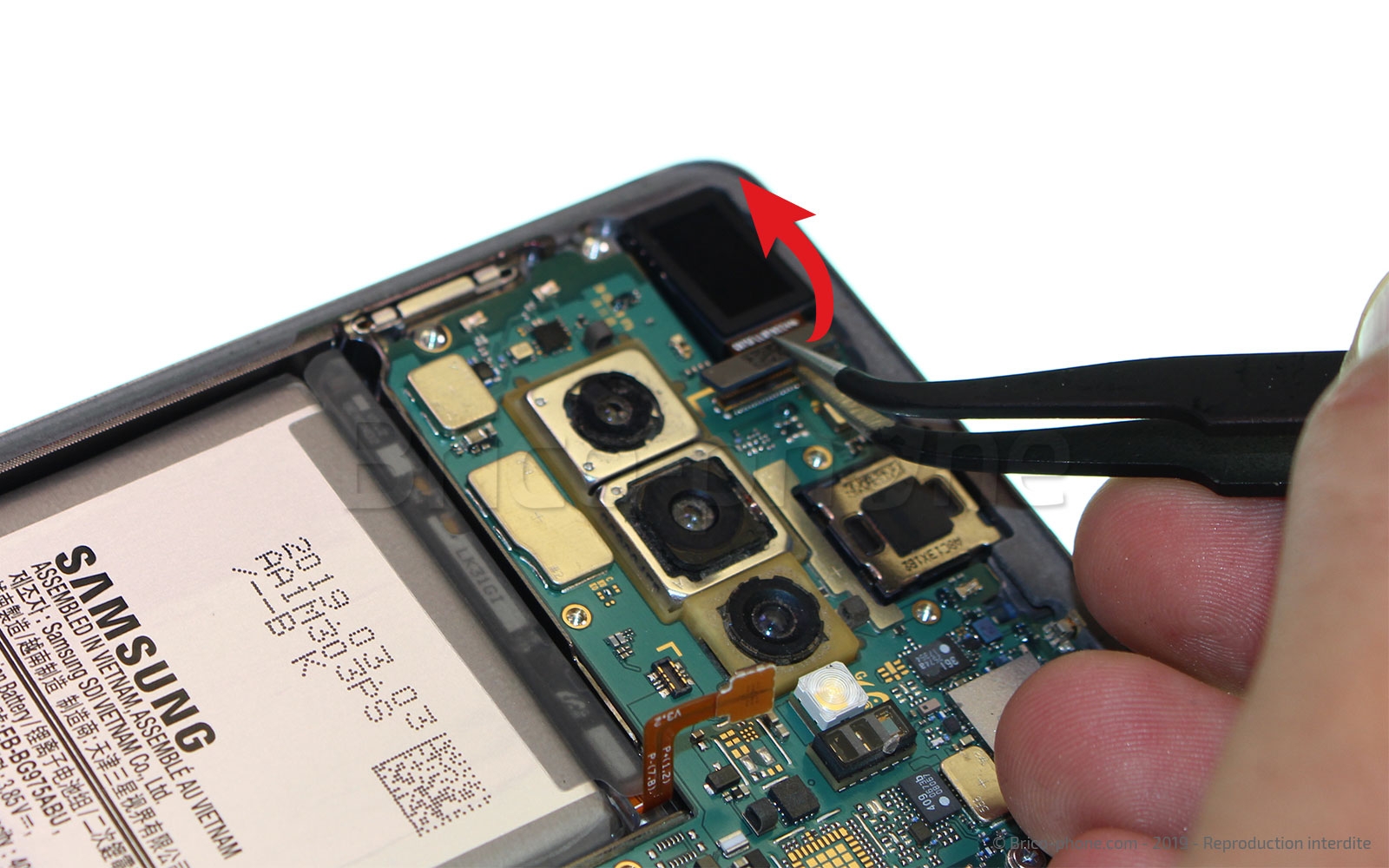 Changement de bloc écran avec châssis sur Galaxy S10 Plus photo 2