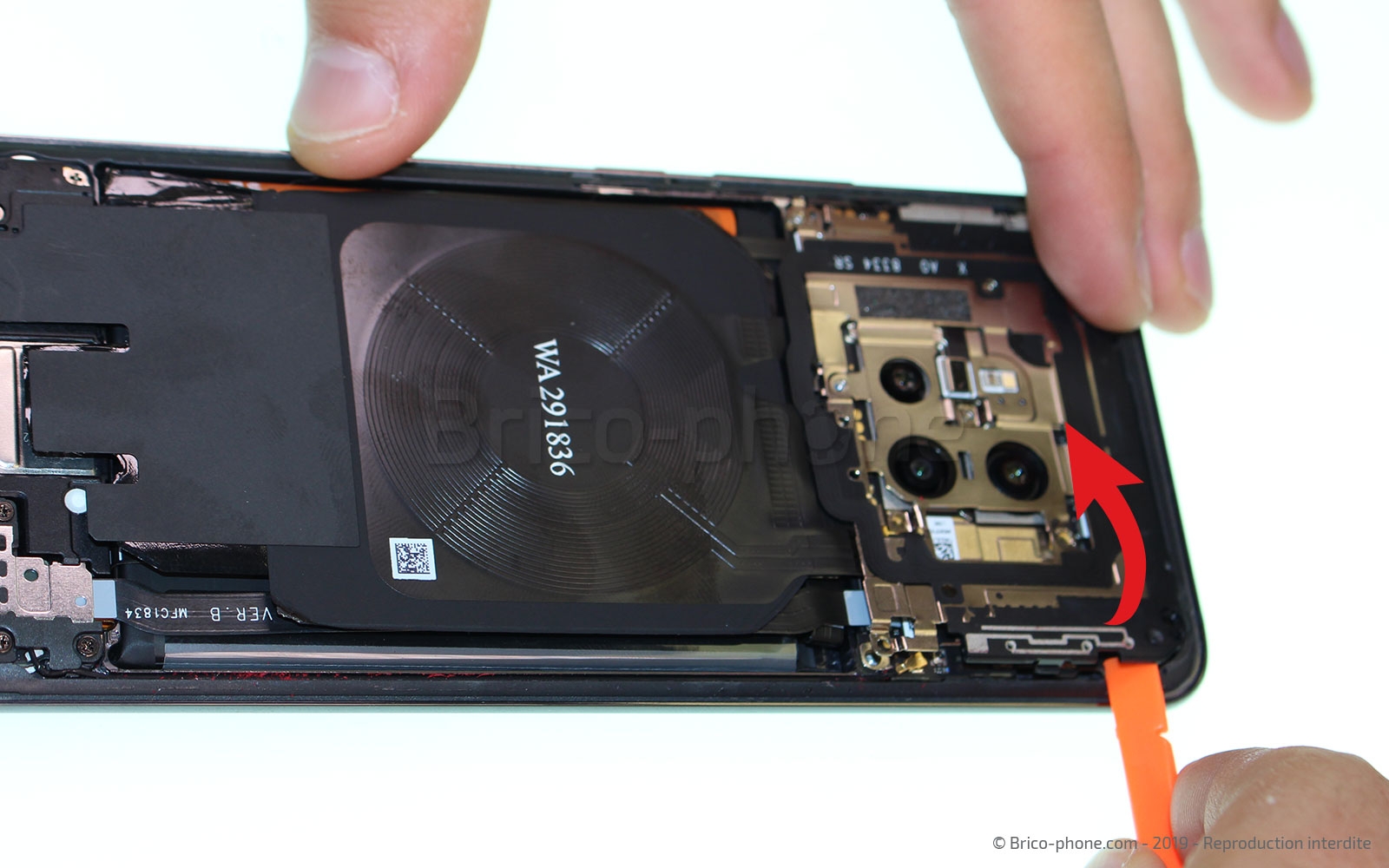 Changement de batterie sur Mate 20 Pro photo 4