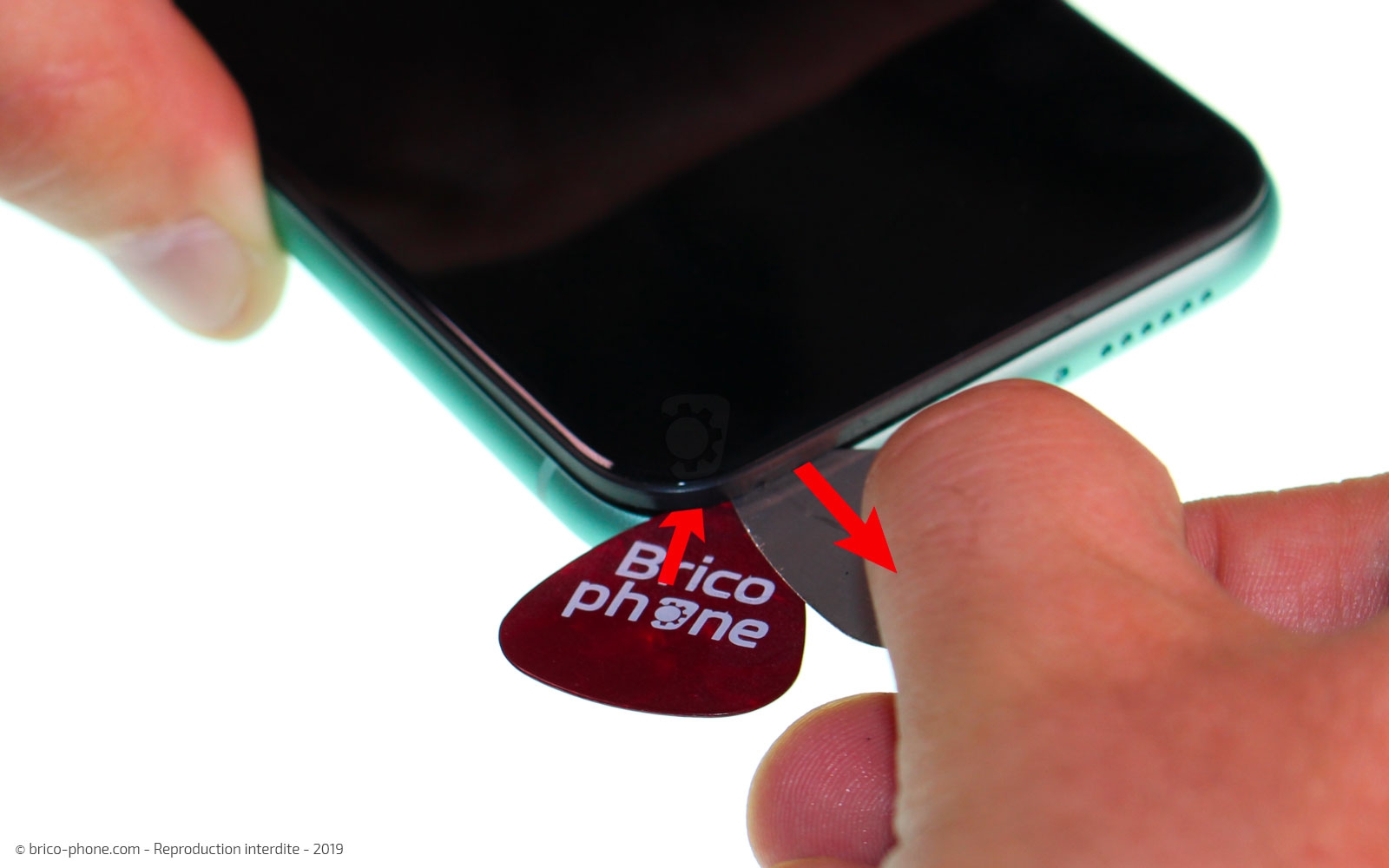 Remplacer l'écran (vitre et LCD) sur iPhone 11 photo 3