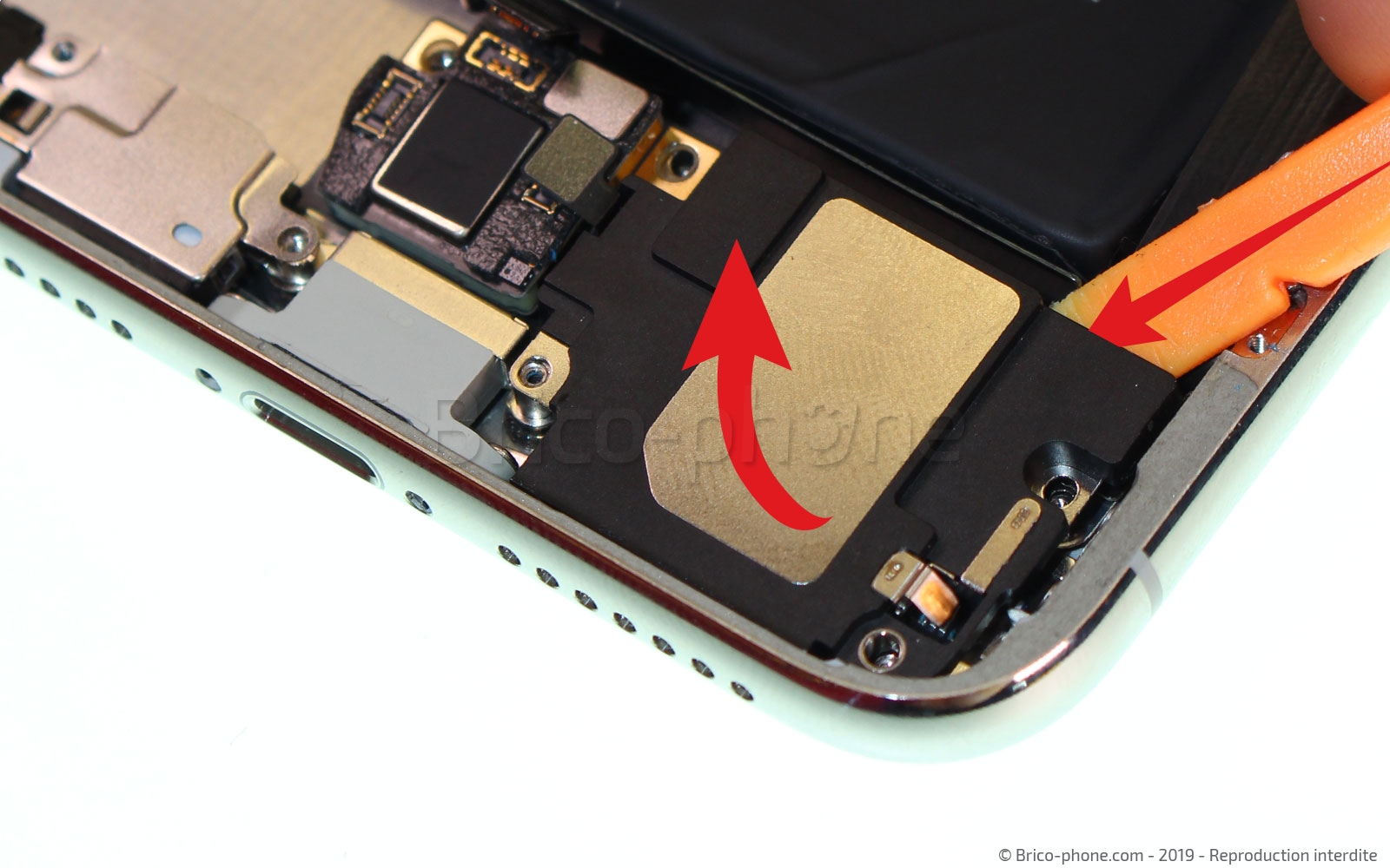 Remplacer le connecteur de charge  sur iPhone 11 Pro Max photo 2