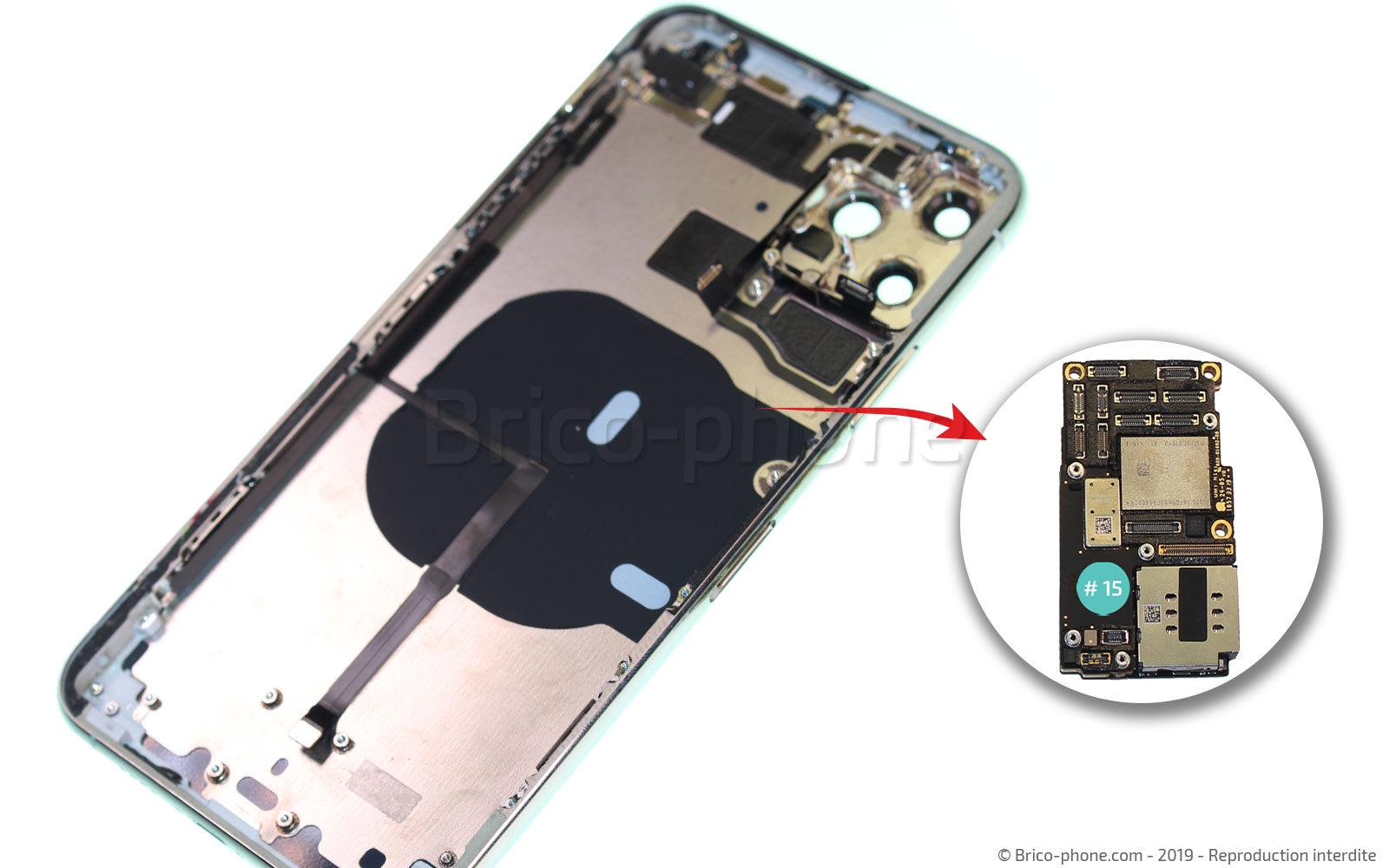 Démontage complet  sur iPhone 11 Pro Max photo 3