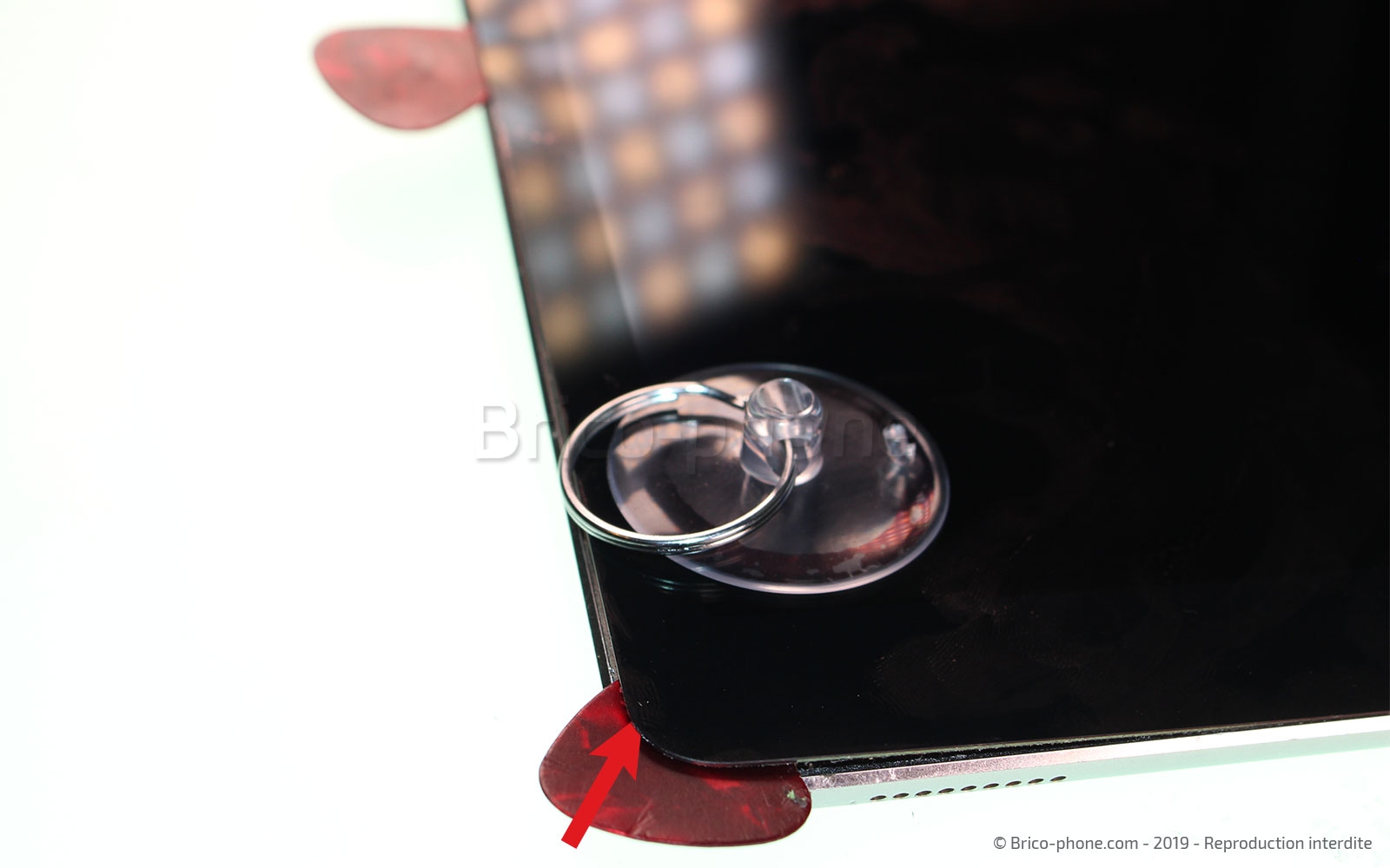 Changement de l'écran (vitre et LCD) sur iPad Pro 12-9 2015 photo 2