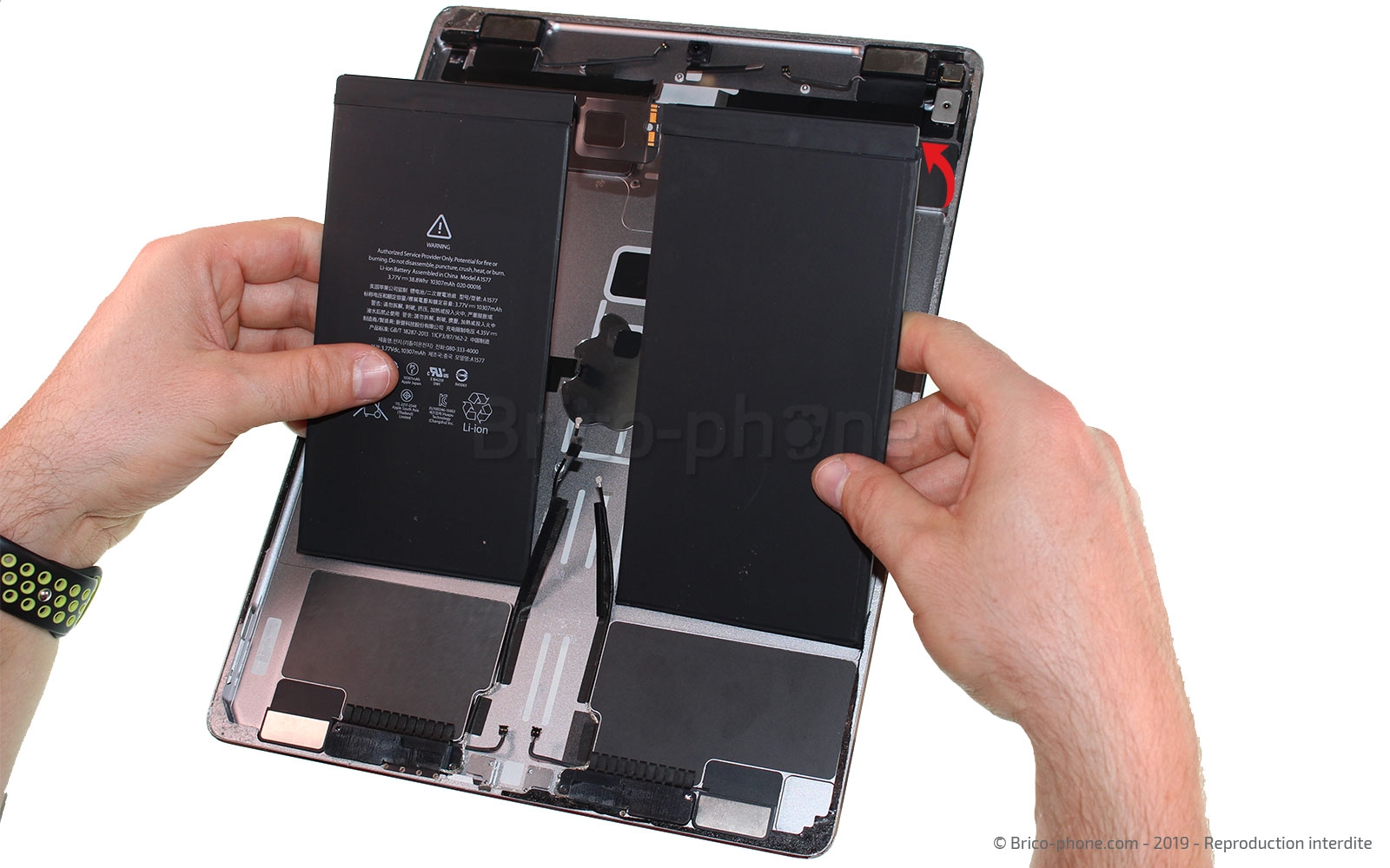 Changez la batterie de votre ipad pro 12.9 (A1584) avec notre tutoriel