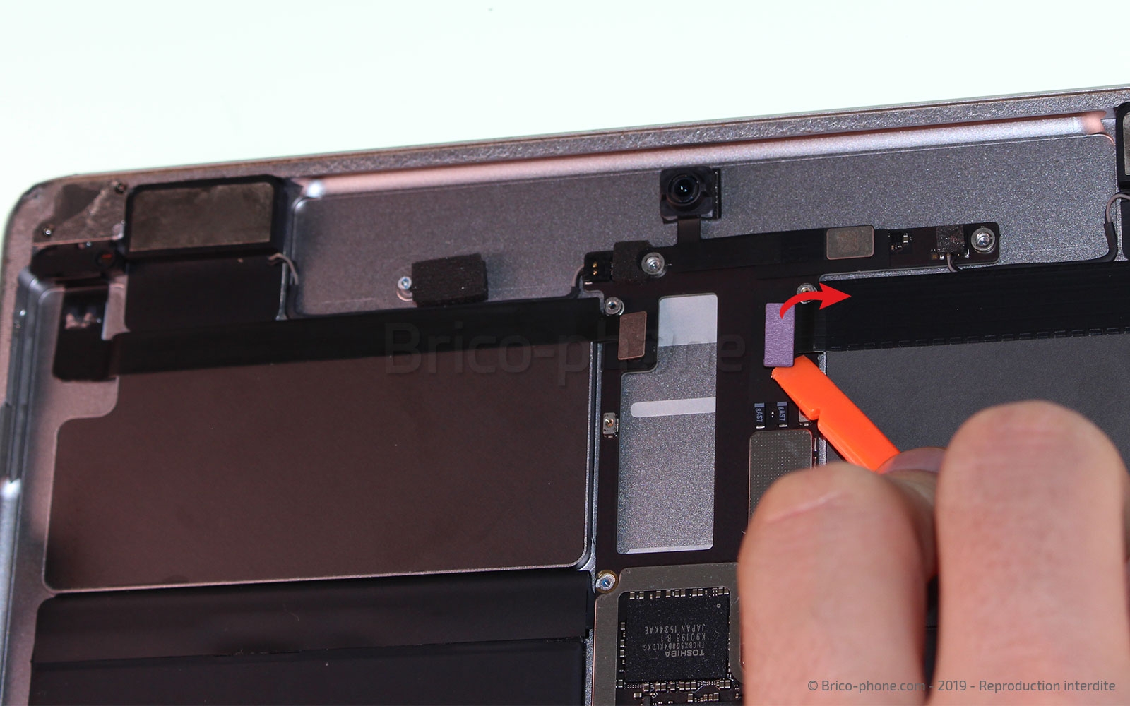 Changement de la batterie sur iPad Pro 12-9 2015 photo 2