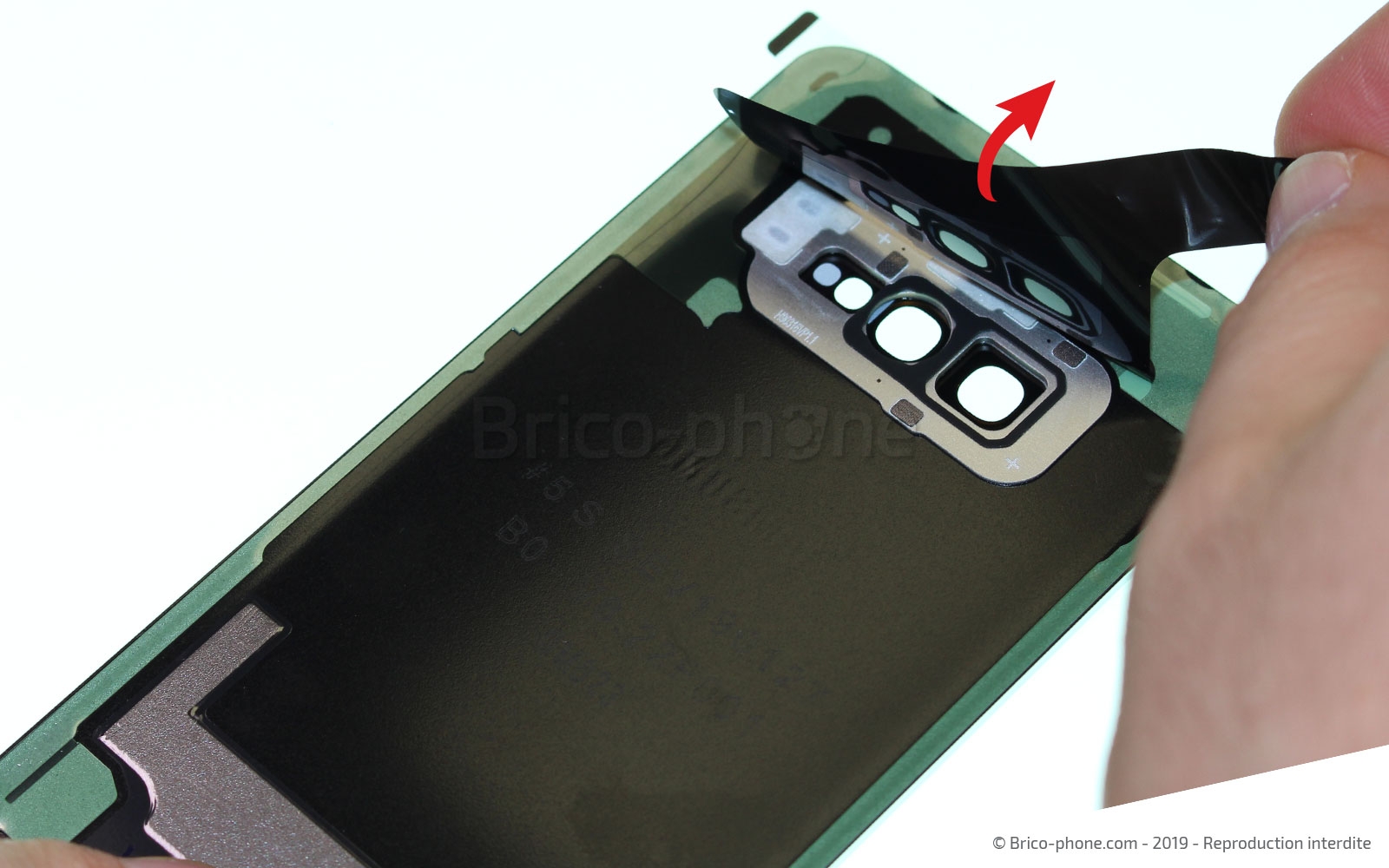 Changement de la coque arrière sur Galaxy S10e photo 1