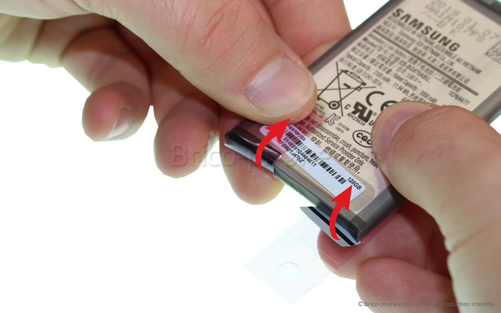 Changement du bloc écran sur châssis sur Galaxy S10e photo 2