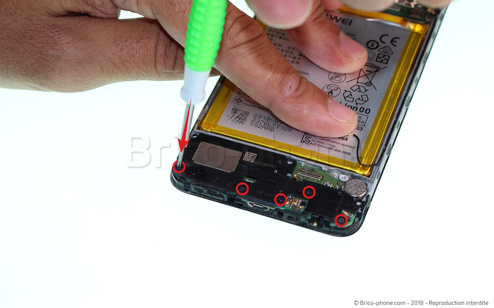 Changement d'écran (vitre+LCD+batterie) sur P Smart 2018 photo 1