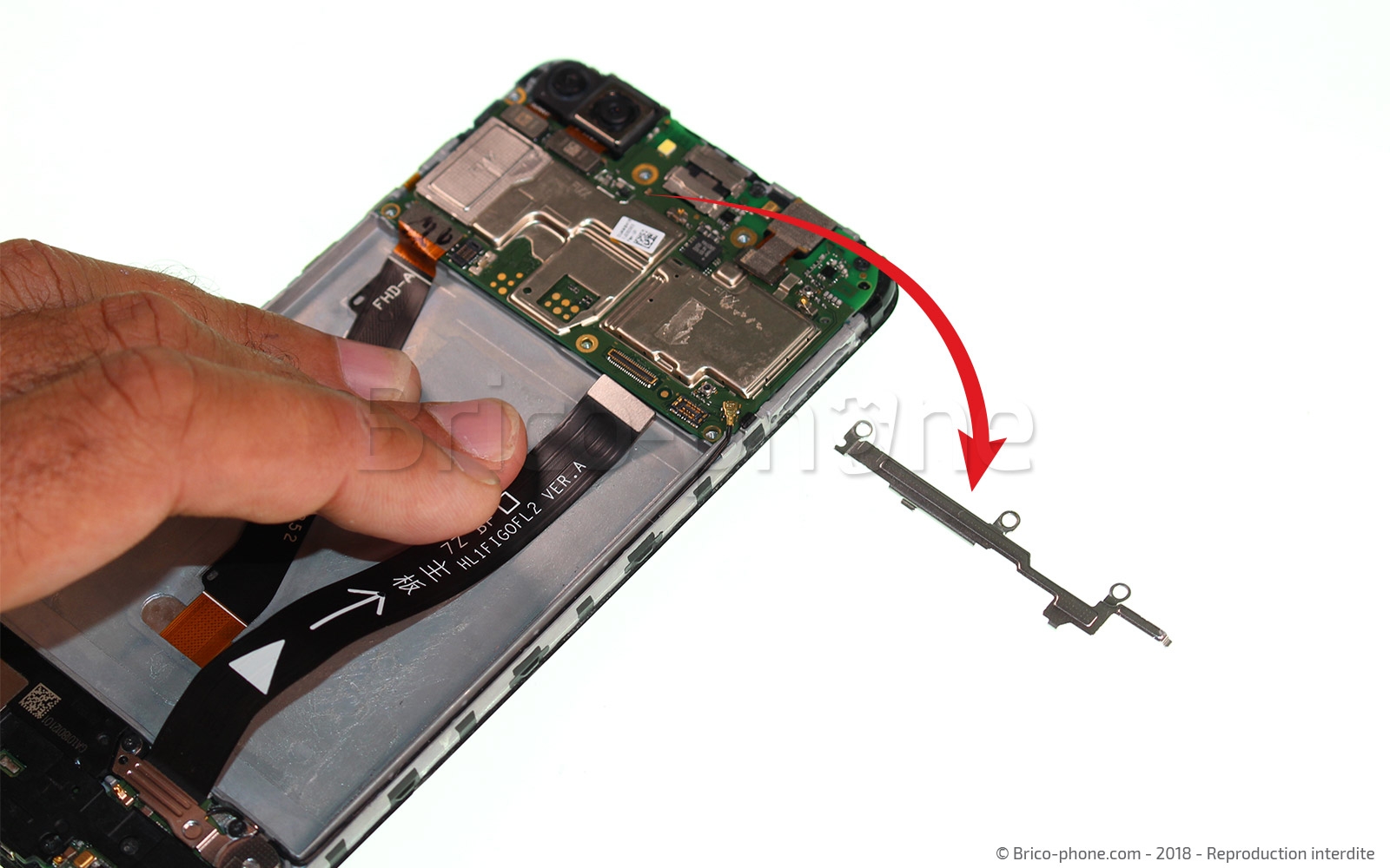 Changement d'écran (vitre+LCD+batterie) sur P Smart 2018 photo 3